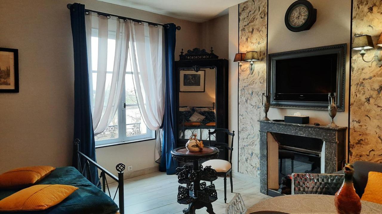 " Le Cher Passant " Savonnieres ภายนอก รูปภาพ